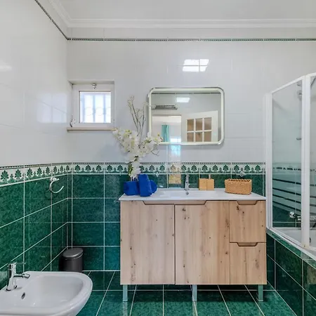 12 Persons Villa Very Close To Beach With Pool 別荘 *
