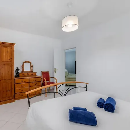 12 Persons Villa Very Close To Beach With Pool Дом отдыха Армасан-де-Пера